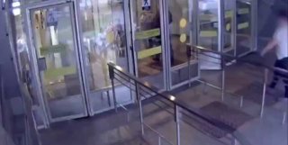 Силовики предотвратили теракт в метро с самодельной бомбой